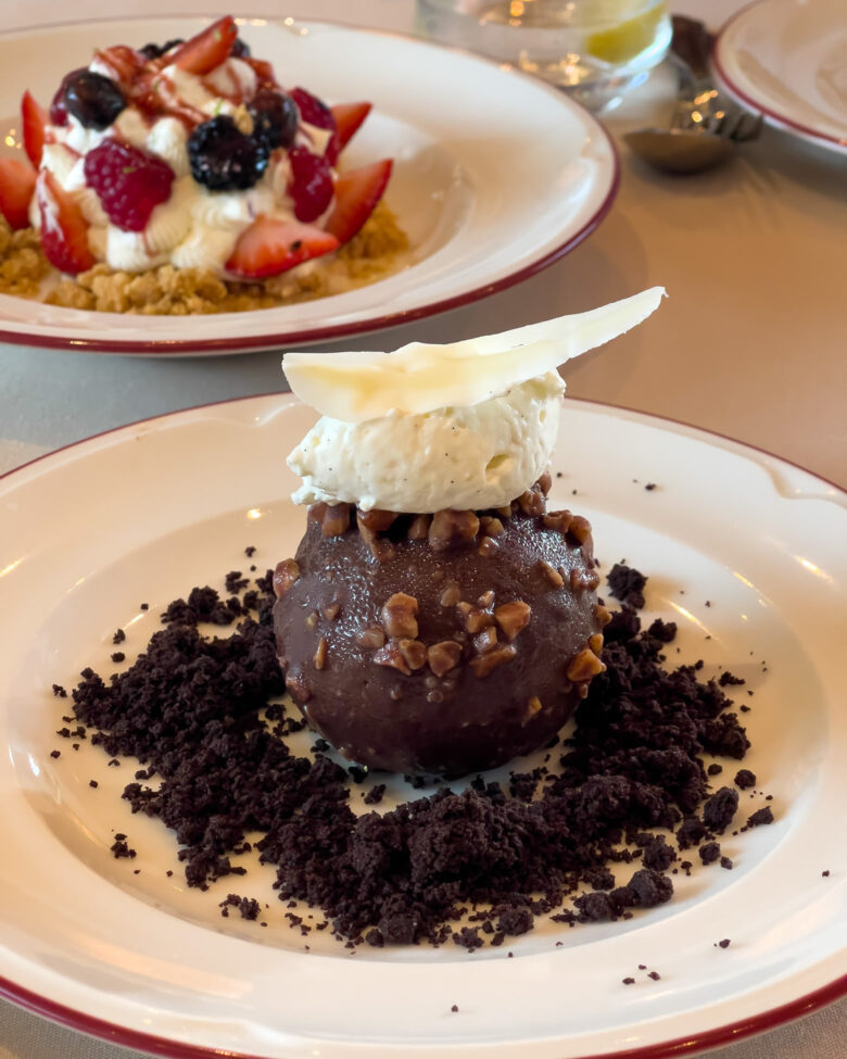 three cuts steakhouse dubai review desserts - Luxe Digital