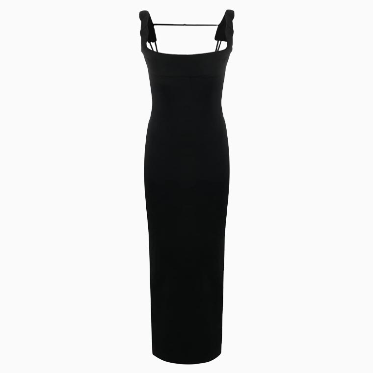 women black tie attire guide jacquemus la robe alca dress - Luxe Digital